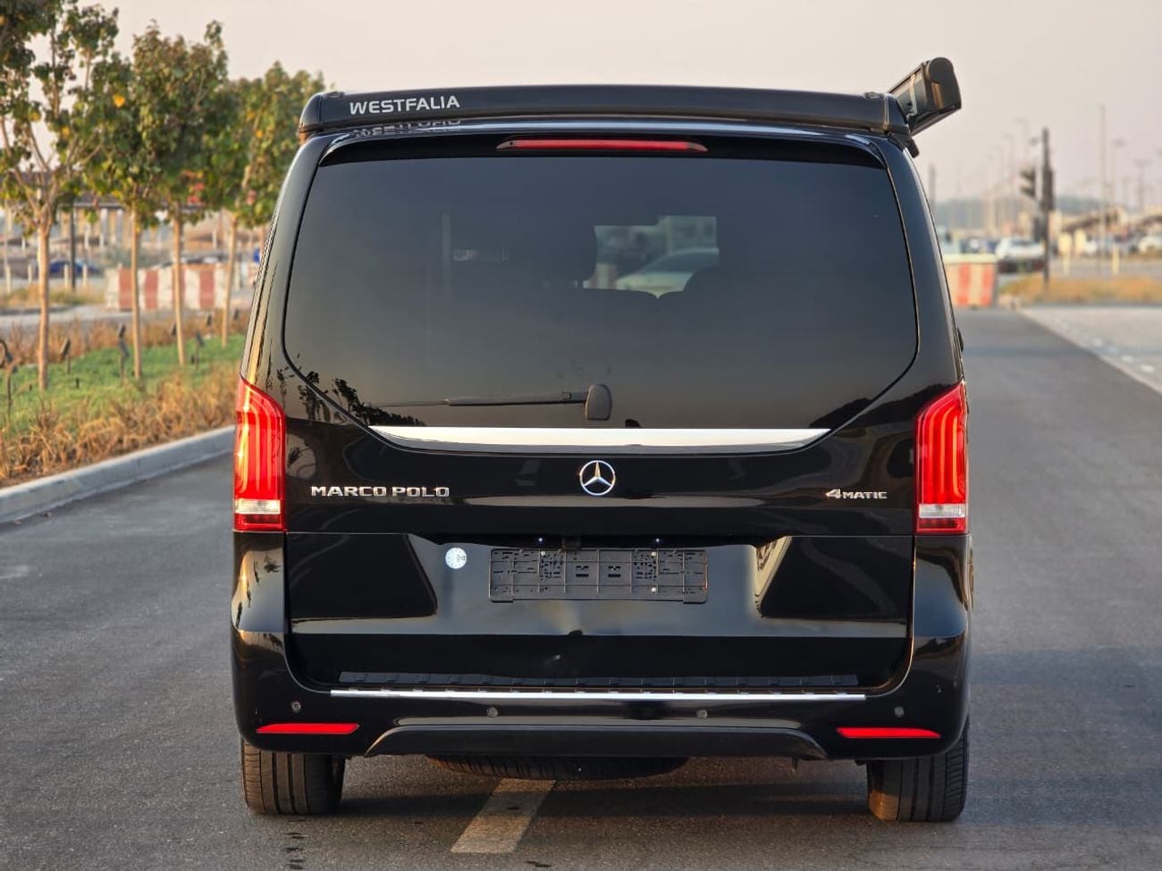 مرسيدس بنز V 250 4MATIC | 2019 | DIESEL | 2KEYS | ORGINAL PAINT | CAR IS READY FOR CAMPING |