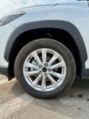 تويوتا كورولا كروس Toyota corolla cross 2.0 whitte 2025 new face