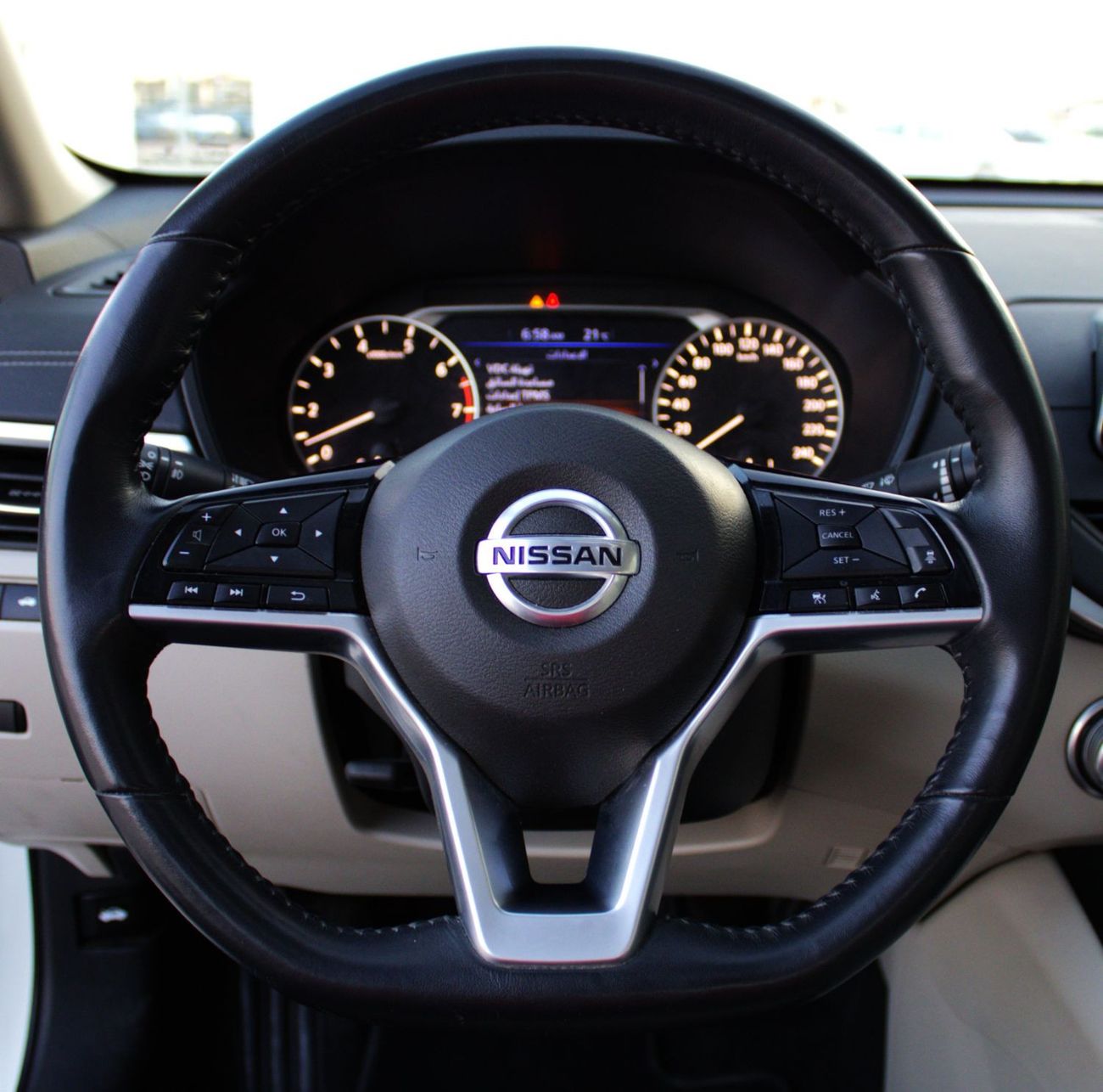 نيسان ألتيما SV نيسان التيما 2020 خليجي فل ابشن بحالة ممتازة