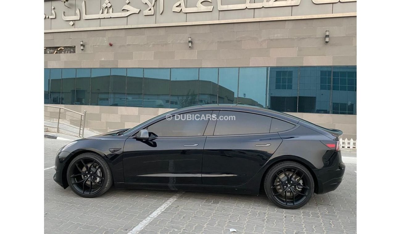 Tesla Model 3 Standard Plus ....….............................…..… Tesla Model 3 Standard Range Plus Model: 2021 W