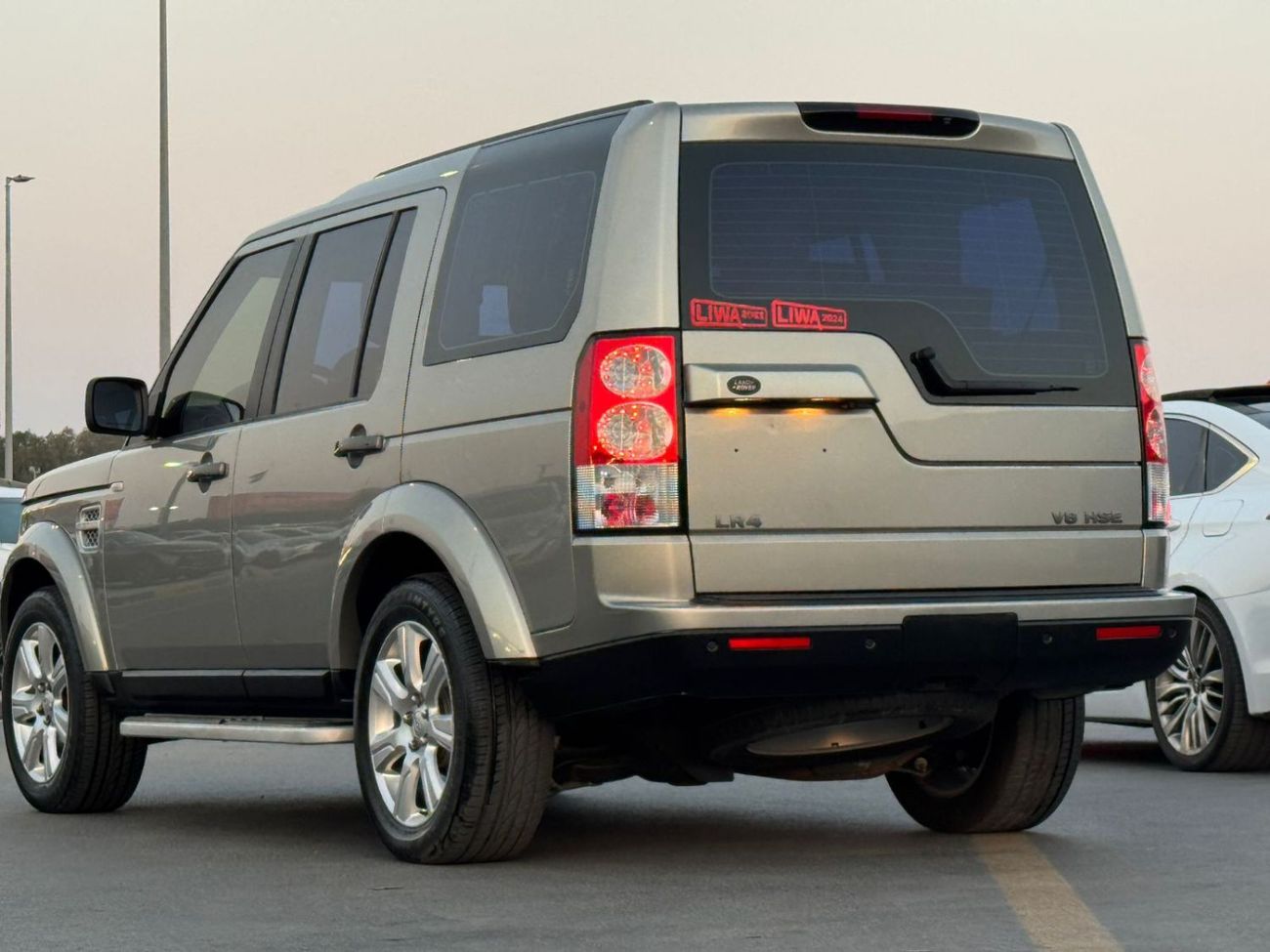 لاند روفر رينج روفر HSE LE 5.0L in good condition inside & out