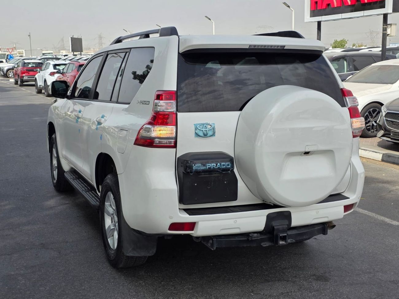 Toyota Prado original shape 2016 model 2,8 liter ,right hand drive ,diesel ,only for export