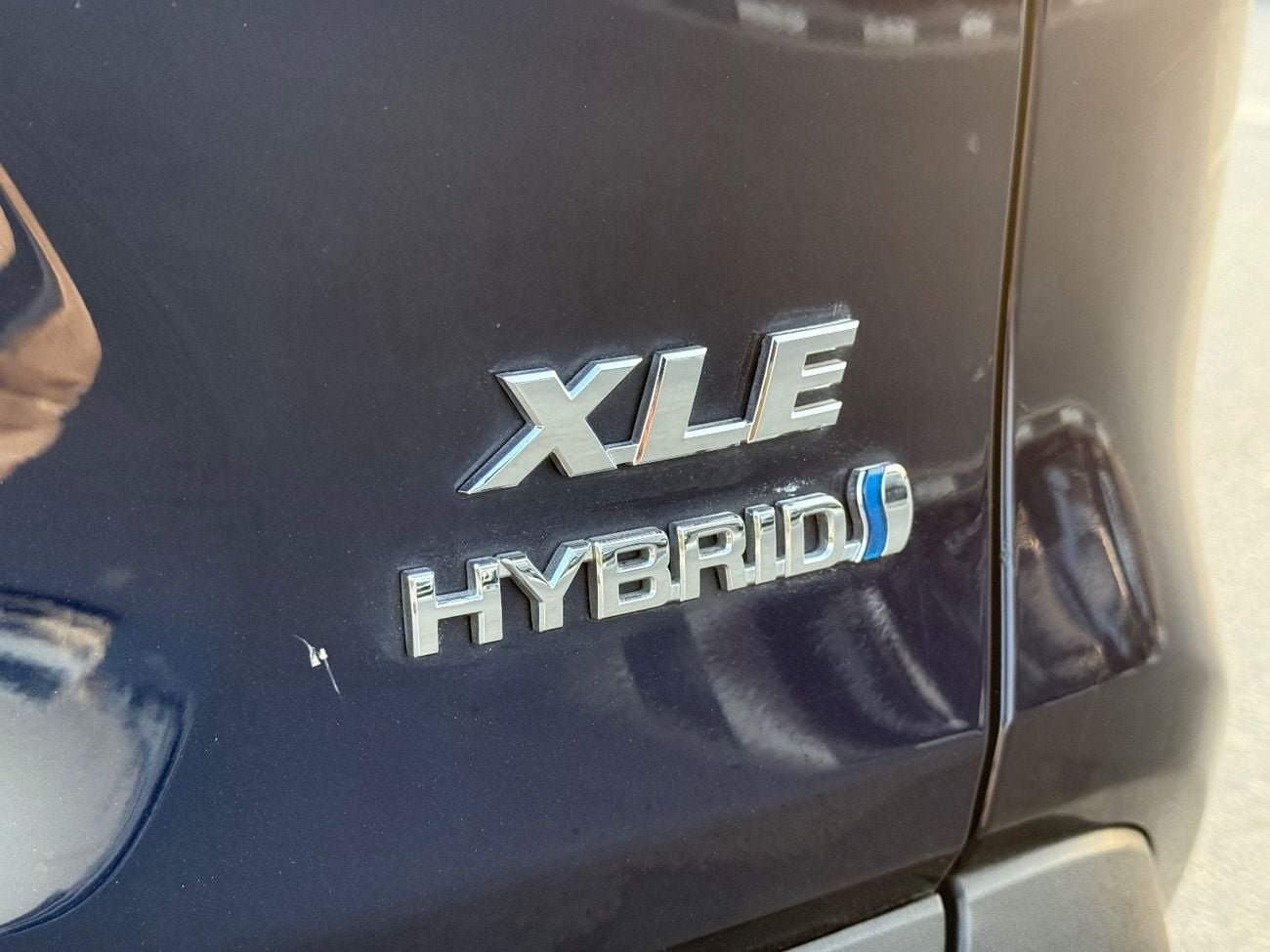 تويوتا راف ٤ XLE 2.5L
