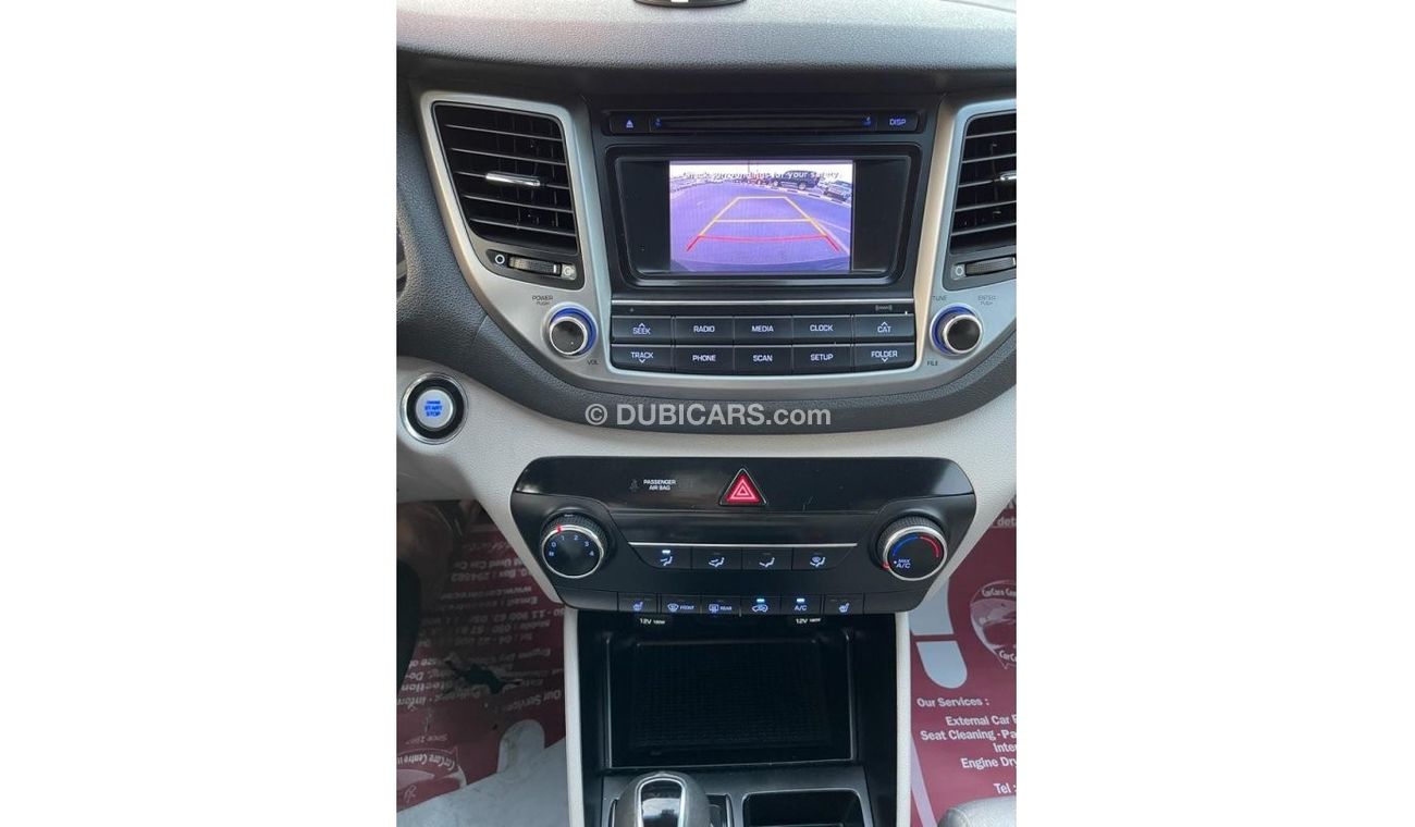Hyundai Tucson LIMITED TURBO AND ECO 1.6L V4 2016 AMERICAN SPECIFICATION