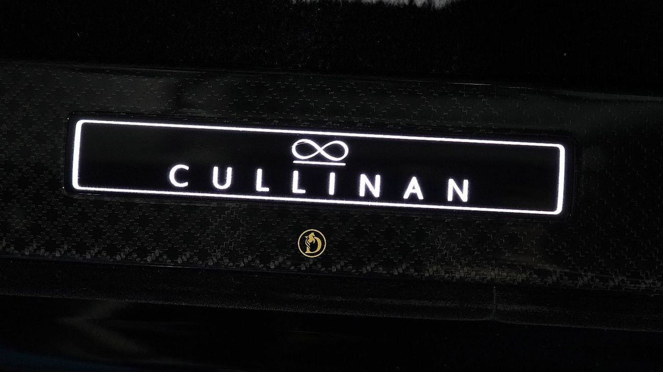 Rolls-Royce Cullinan | BLACK BADGE | NEW | 2022 | V12 | 593 HP