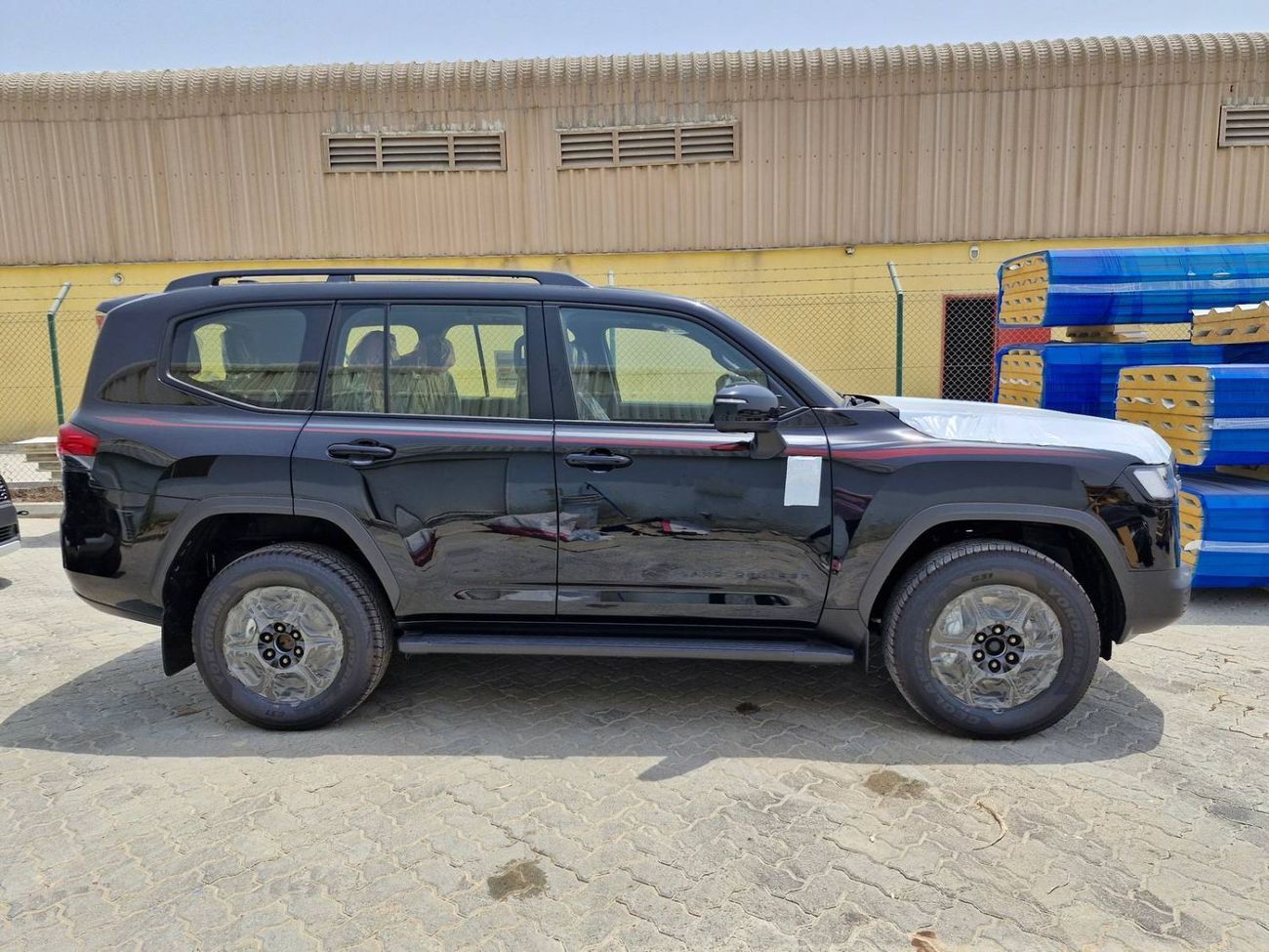 Toyota Land Cruiser 2025 TOYOTA LAND CRUISER GR-S 3.5L HYBRID 7-SEATS GCC BRAND NEW 0KM