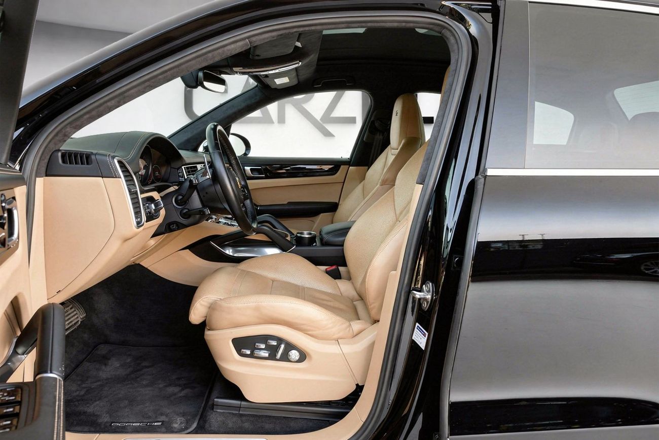 بورش كايان Turbo 4.0L (550 HP)