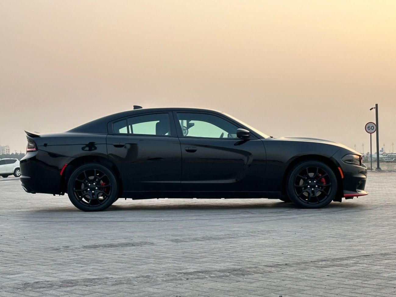 Dodge Charger SXT Mid 3.6L