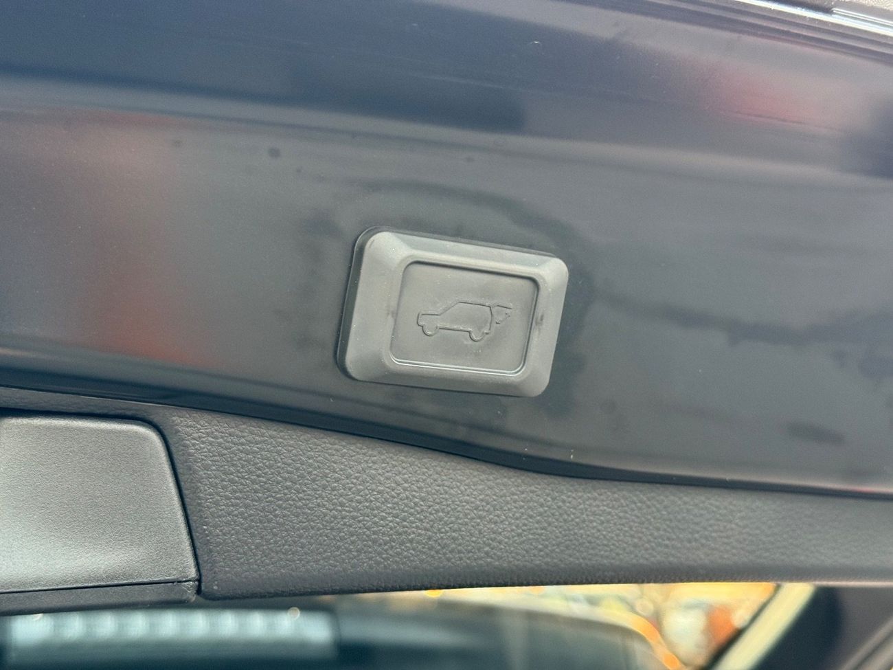 Toyota RAV4 XLE 2.5L 2020 TOYOTA RAV4 XLE HYBRID 4x4 IMPORTED FROM USA