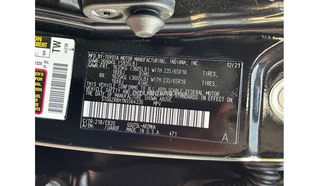 Toyota Highlander 2022 TOYOTA HIGHLANDER XLE 4x4 IMPORTED FROM USA