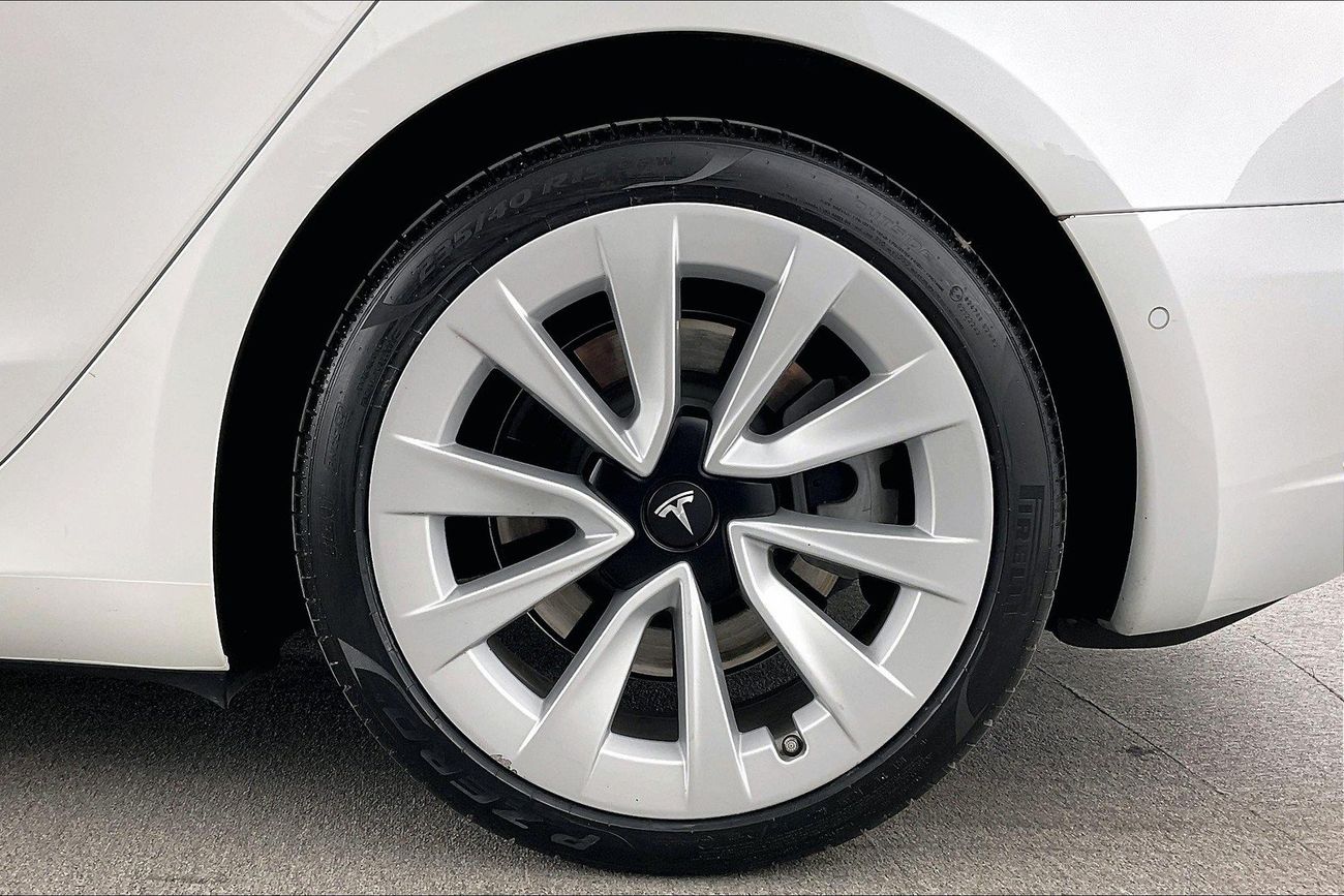 تسلا موديل 3 Long Range (Dual Motor) | شامل الضمان | 0 ﺪﻔﻋﺓ ﺃﻮﻟﻯ