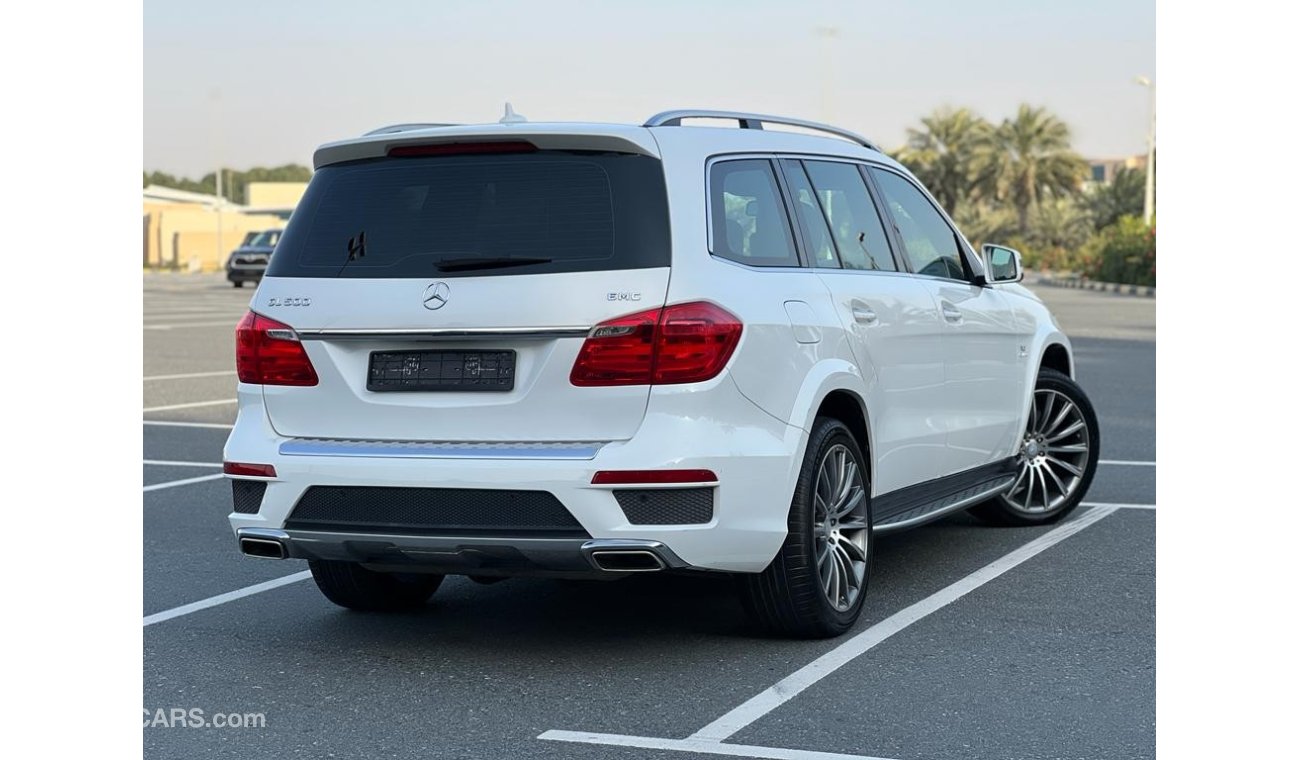 Mercedes-Benz GL 500 MERCEDES-BENZ GL-CLASS V8 2015 GCC ORIGINAL PANIT