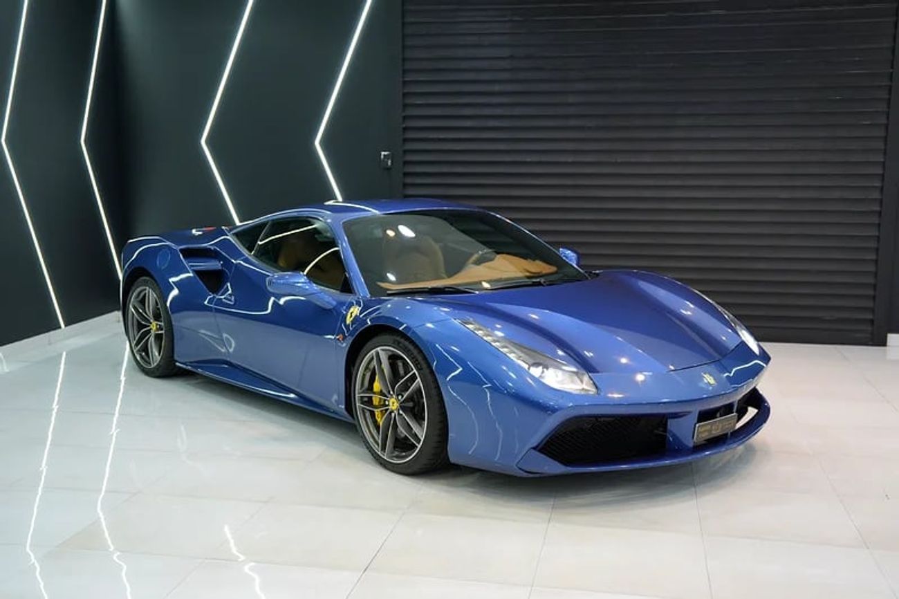 فيراري 488 Standard