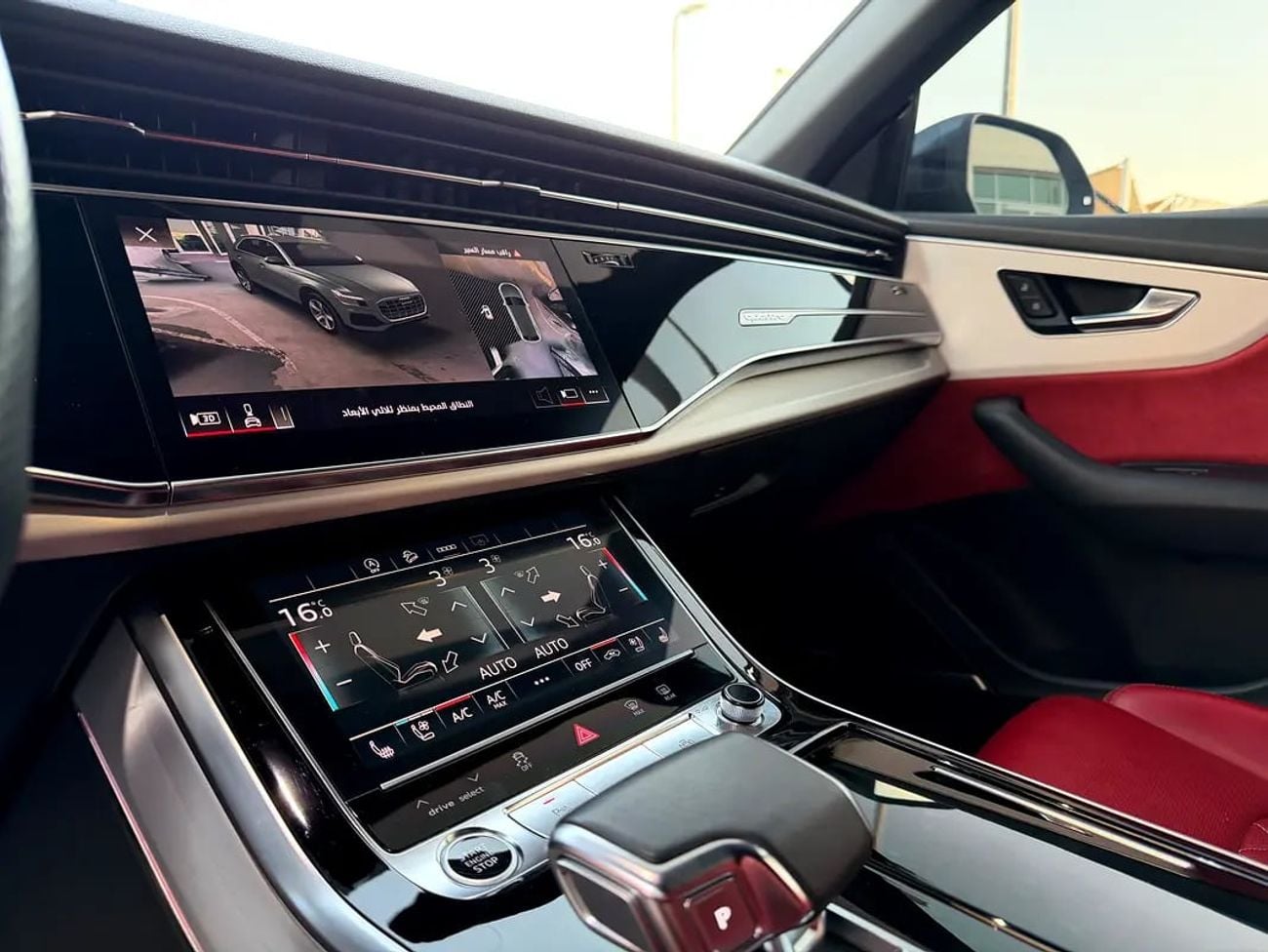Audi Q8 55 TFSI quattro S line Black Edition - GCC Specs