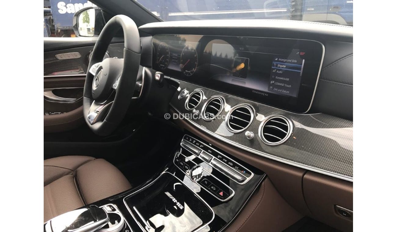 Mercedes Benz E63 AMG