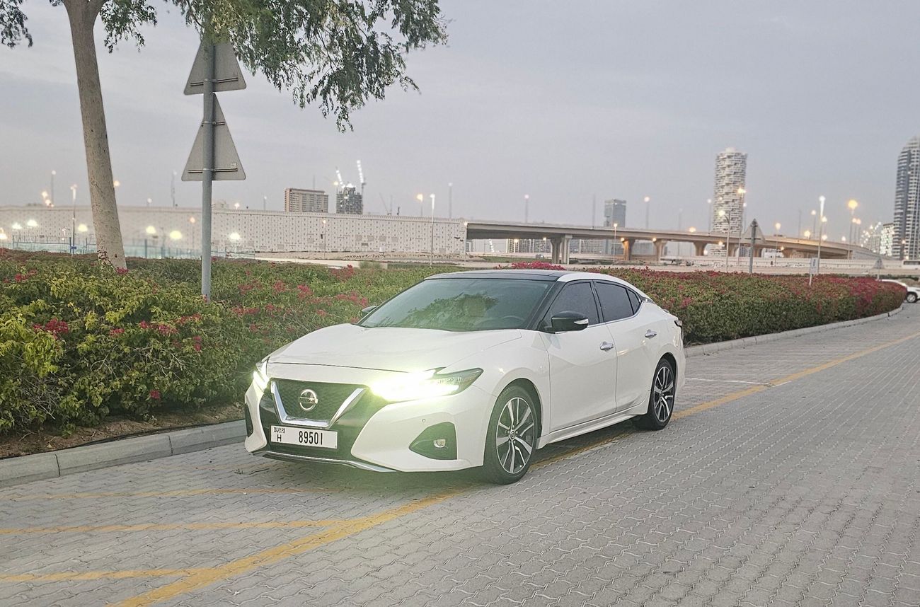 نيسان ماكسيما