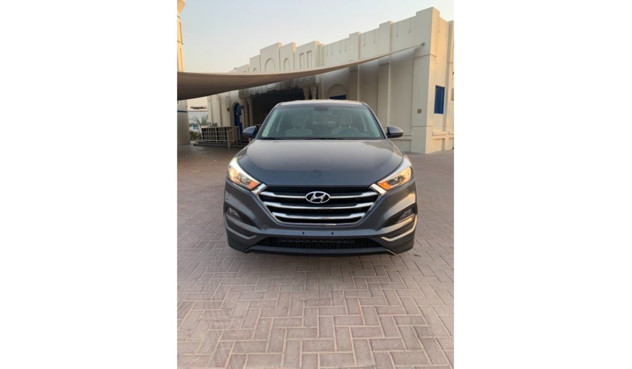 Hyundai Tucson AWD AND ECO 2.0L V4 2018 AMERICAN SPECIFICATION