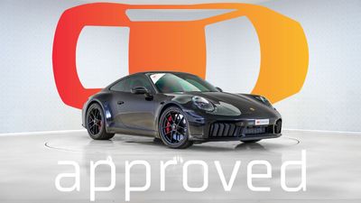Porsche 911 CARRERA 4GTS