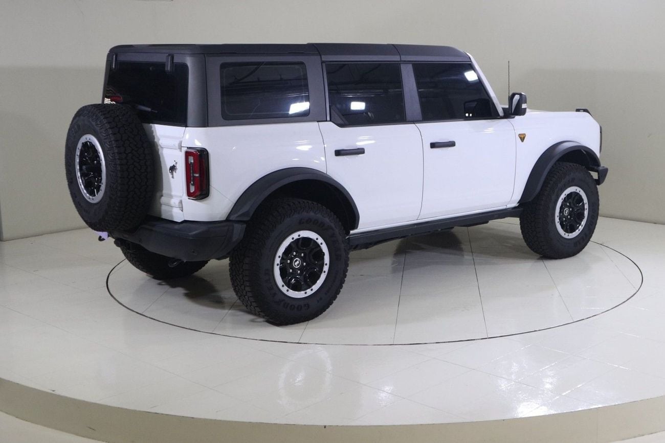 فورد برونكو BADLANDS /B4D4725 /AL TAYER MOTORS/AL QOUZ SHOWROOM