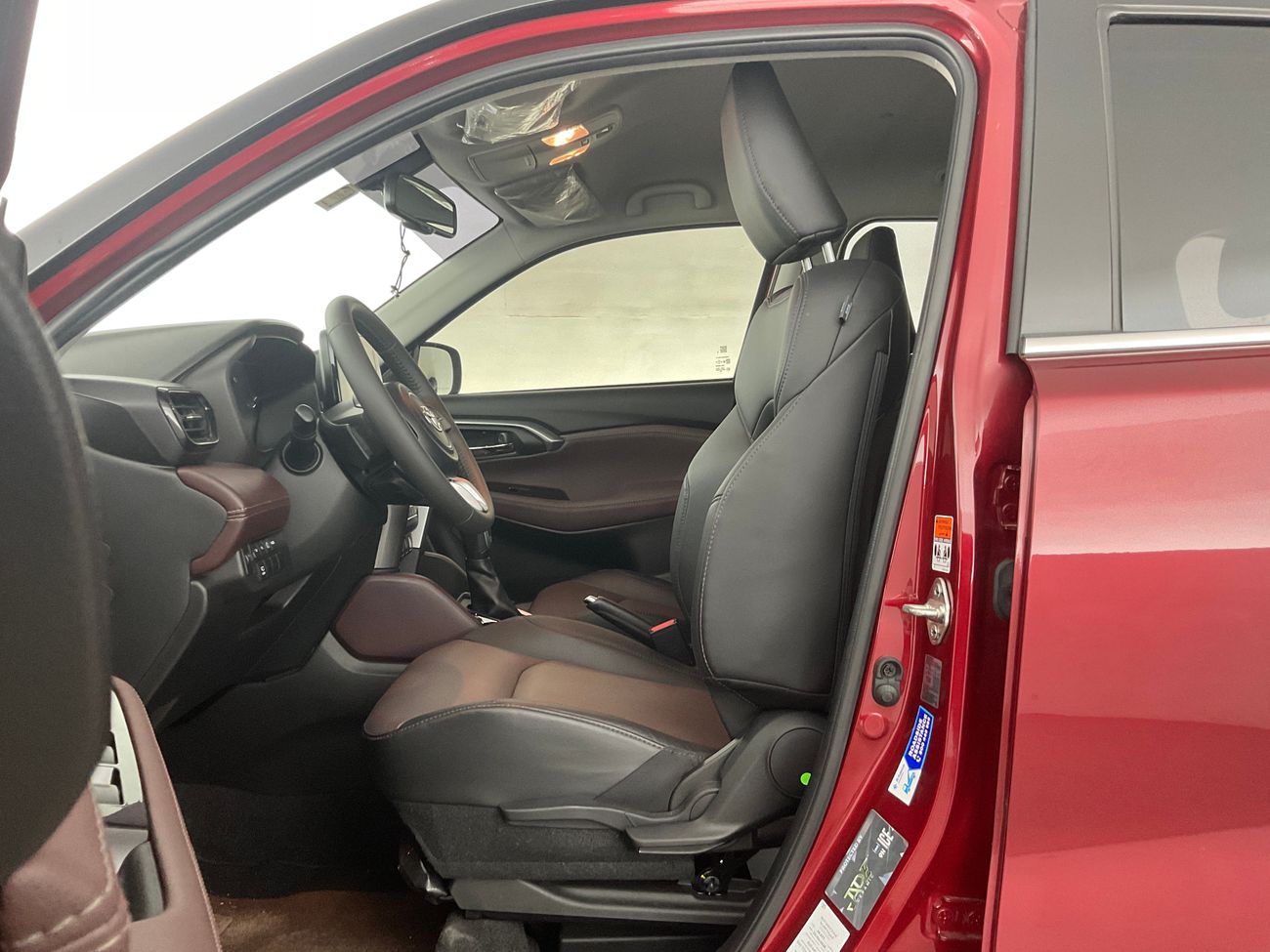 تويوتا أوربان كروزر GLX | شامل الضمان | 0 ﺪﻔﻋﺓ ﺃﻮﻟﻯ