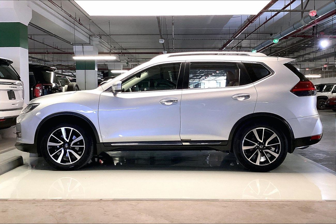 نيسان إكس تريل SL | شامل الضمان | 0 ﺪﻔﻋﺓ ﺃﻮﻟﻯ