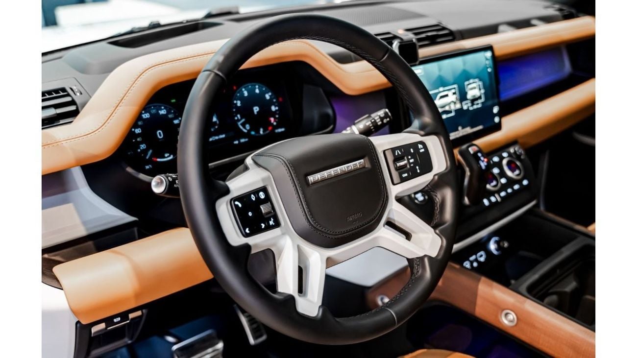لاند روفر ديفندر 2024 Land Rover Defender 110 P400 HSE X-Dynamic, 2029 Al Tayer Warranty + Service Contract, Low KMs,