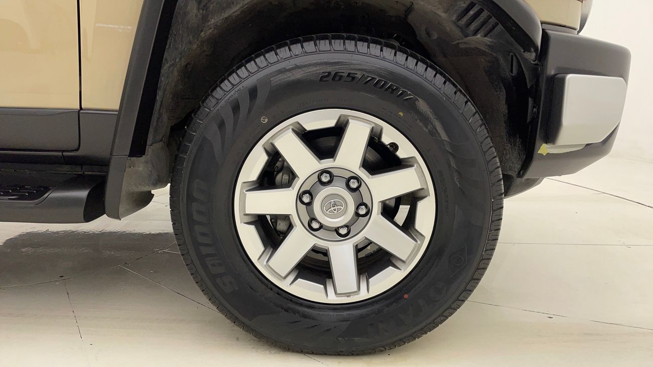 تويوتا إف جي كروزر GXR 4 | بدون دفعة مقدمة | اختبار القيادة في المنزل