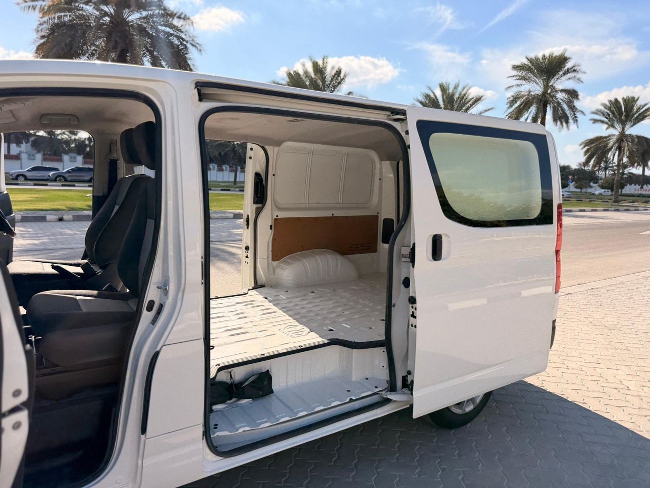 تويوتا هاياس Export from Australia