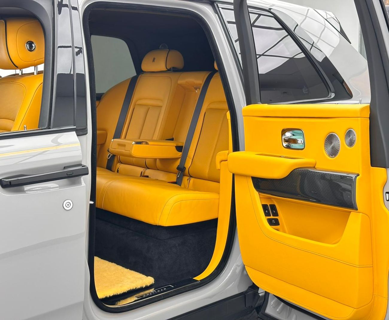 Rolls-Royce Cullinan 2022 Rolls Royce Cullinan Black Badge, 07/2026 Rolls Royce Warranty + Service Contract, Rolls Royce