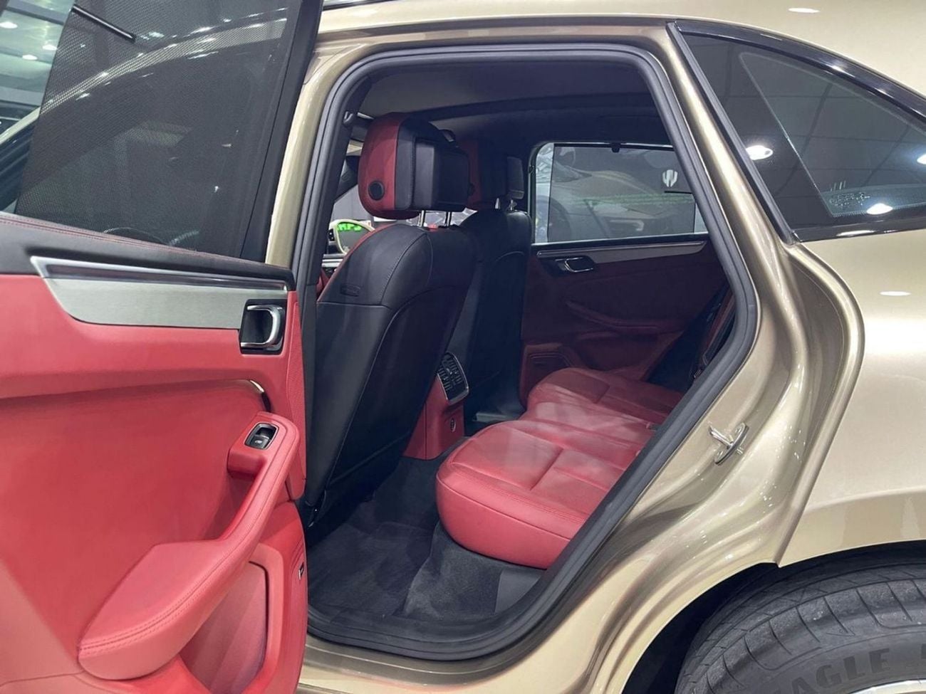 Porsche Macan GTS Porsche Macan 2017