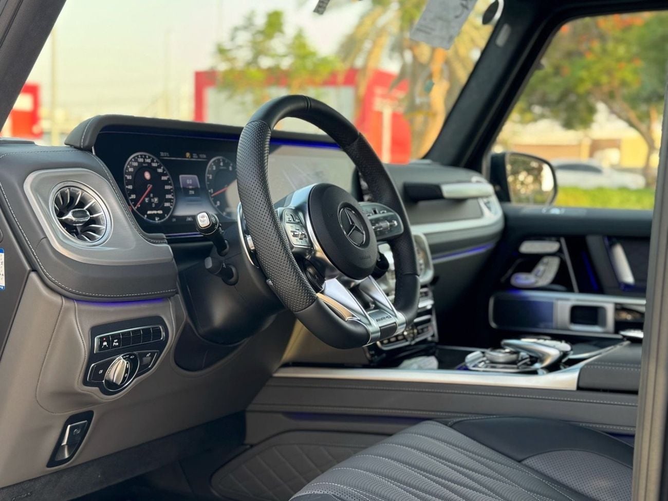 Mercedes Benz G63 AMG  DOUBLE NIGHT PACKAGE 2023