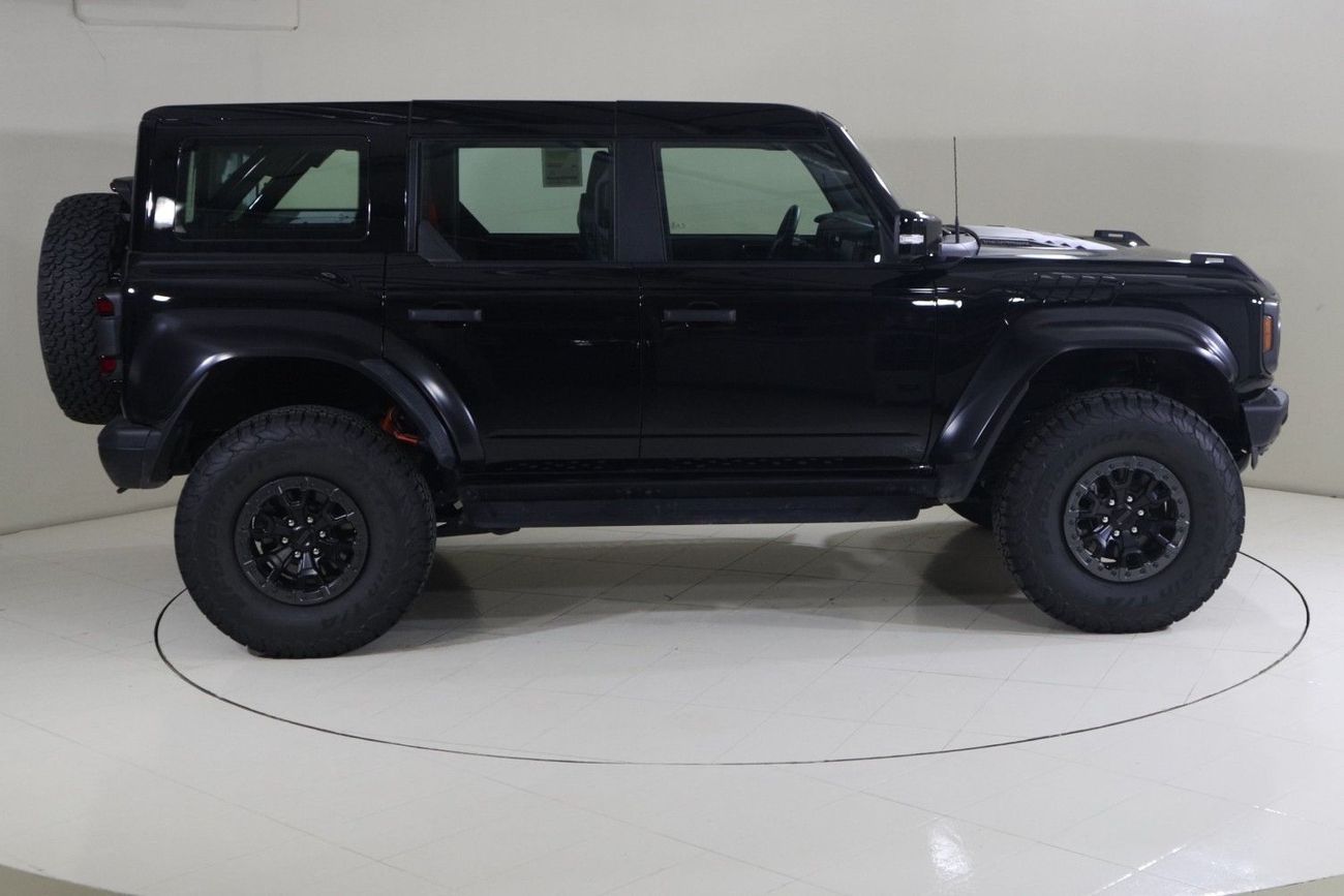 فورد برونكو RAPTOR B4D4925SB / AL TAYER MOTORS AL QOUZ SHOWROOM