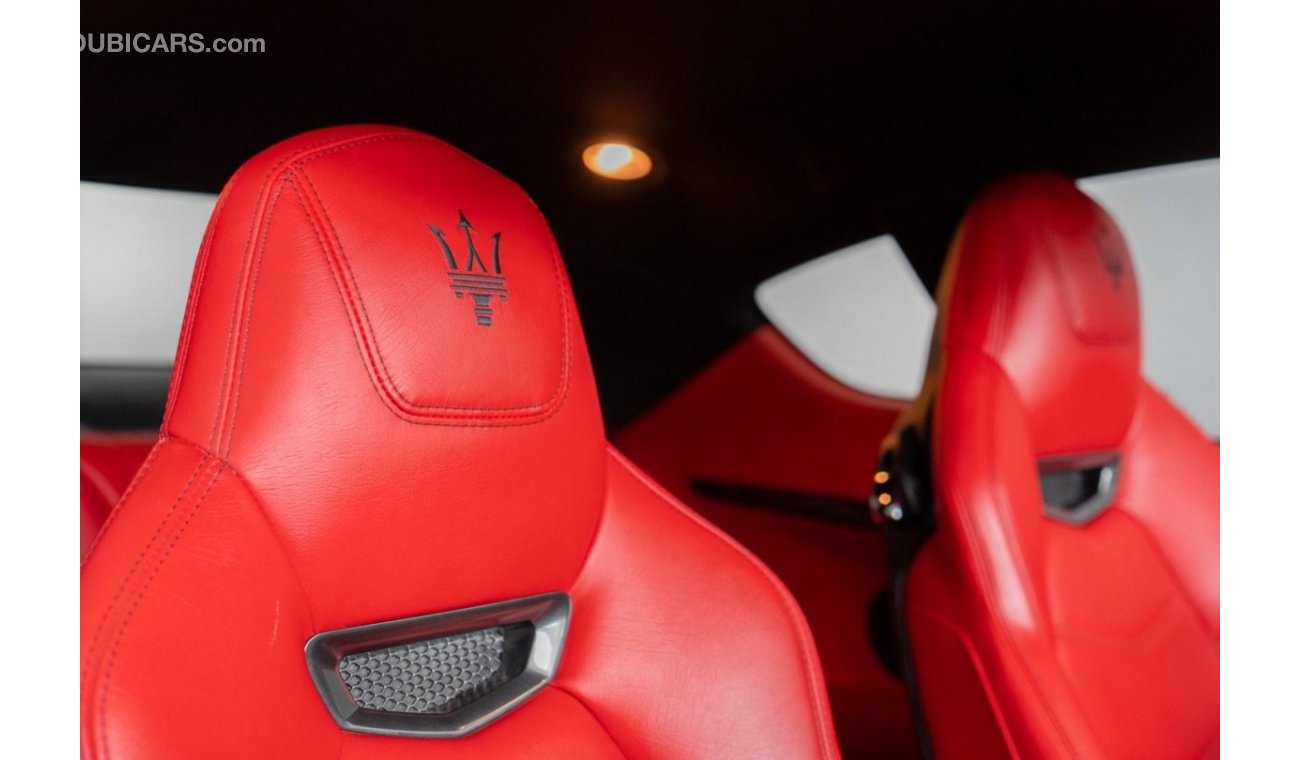 Maserati Granturismo 2018 Maserati GranTurismo Sport / Full-Service History / Al Tayer Warranty and Service Pack