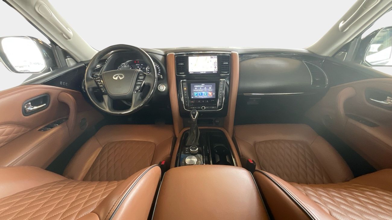 إنفينيتي QX80 5.6 8STR 4WD AUTO LUXE PROACTVE TOW | شامل الضمان | 0 ﺪﻔﻋﺓ ﺃﻮﻟﻯ