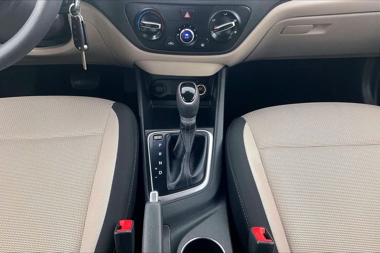 Hyundai Accent Smart / GL | Guaranteed Warranty | 0 Down Payment