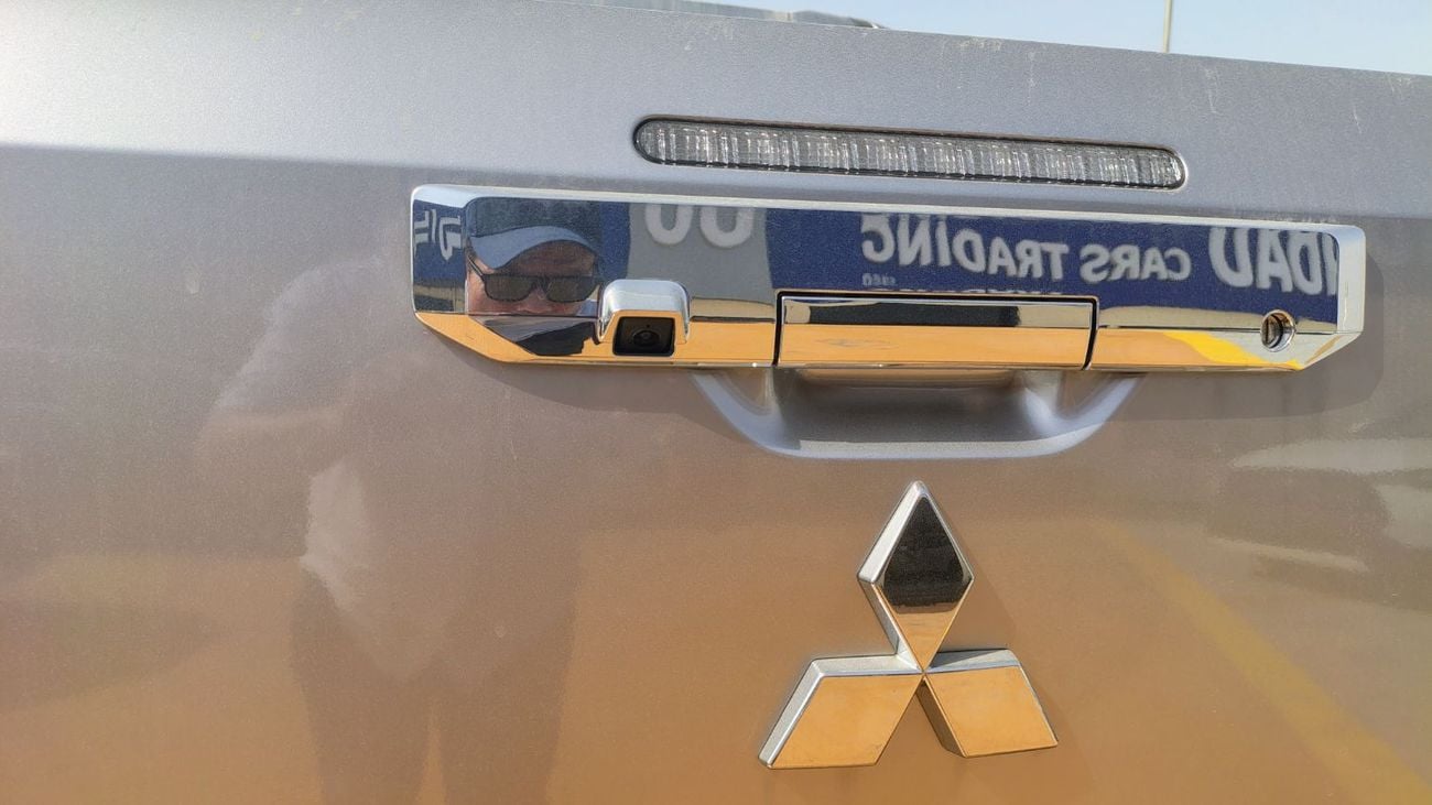 Mitsubishi L200 GL 2.5L Double Cab Utility RWD