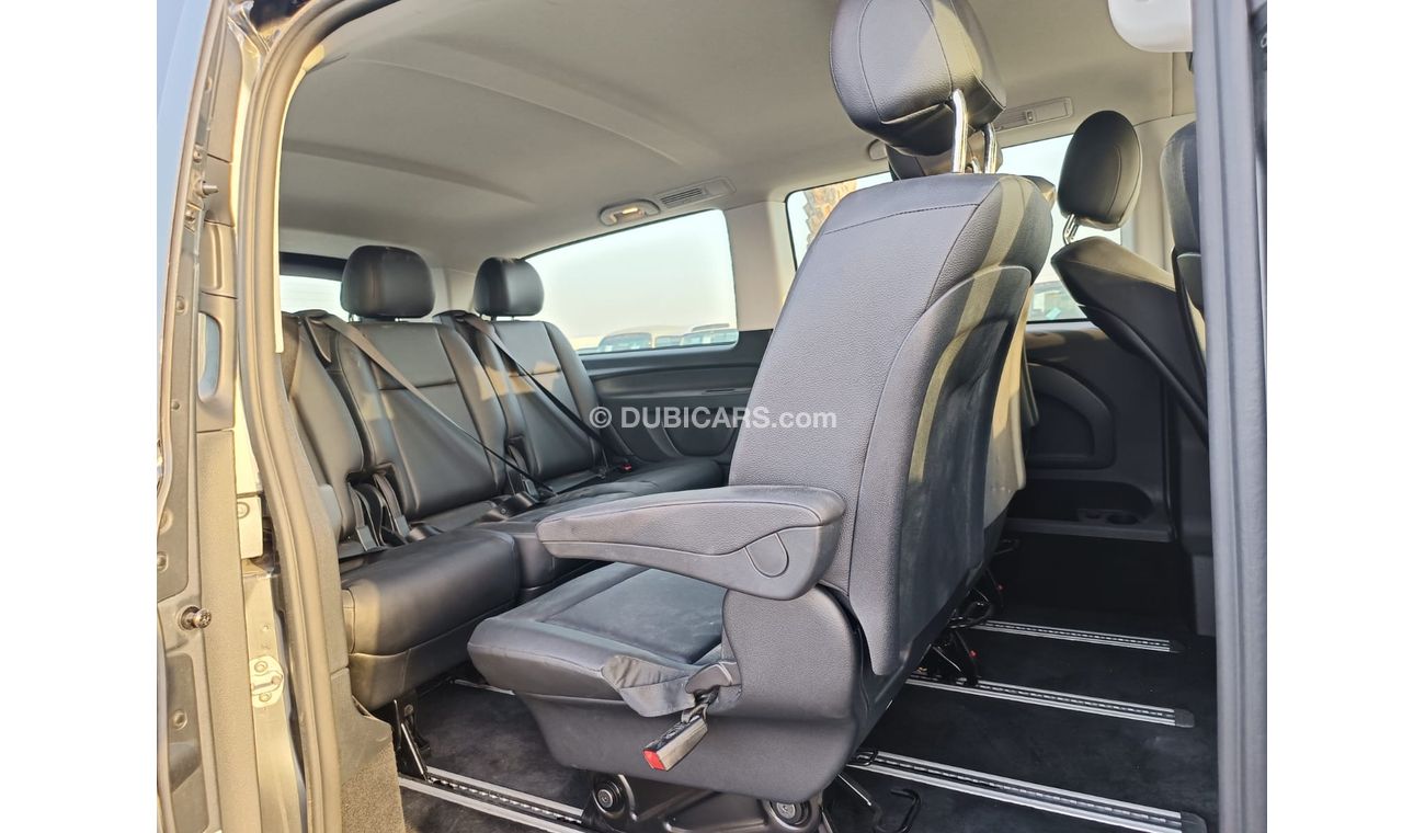 Mercedes-Benz Vito 2.0L V4 Petrol, A/T, Leather Seats, 8 STR (LOT # 32874)