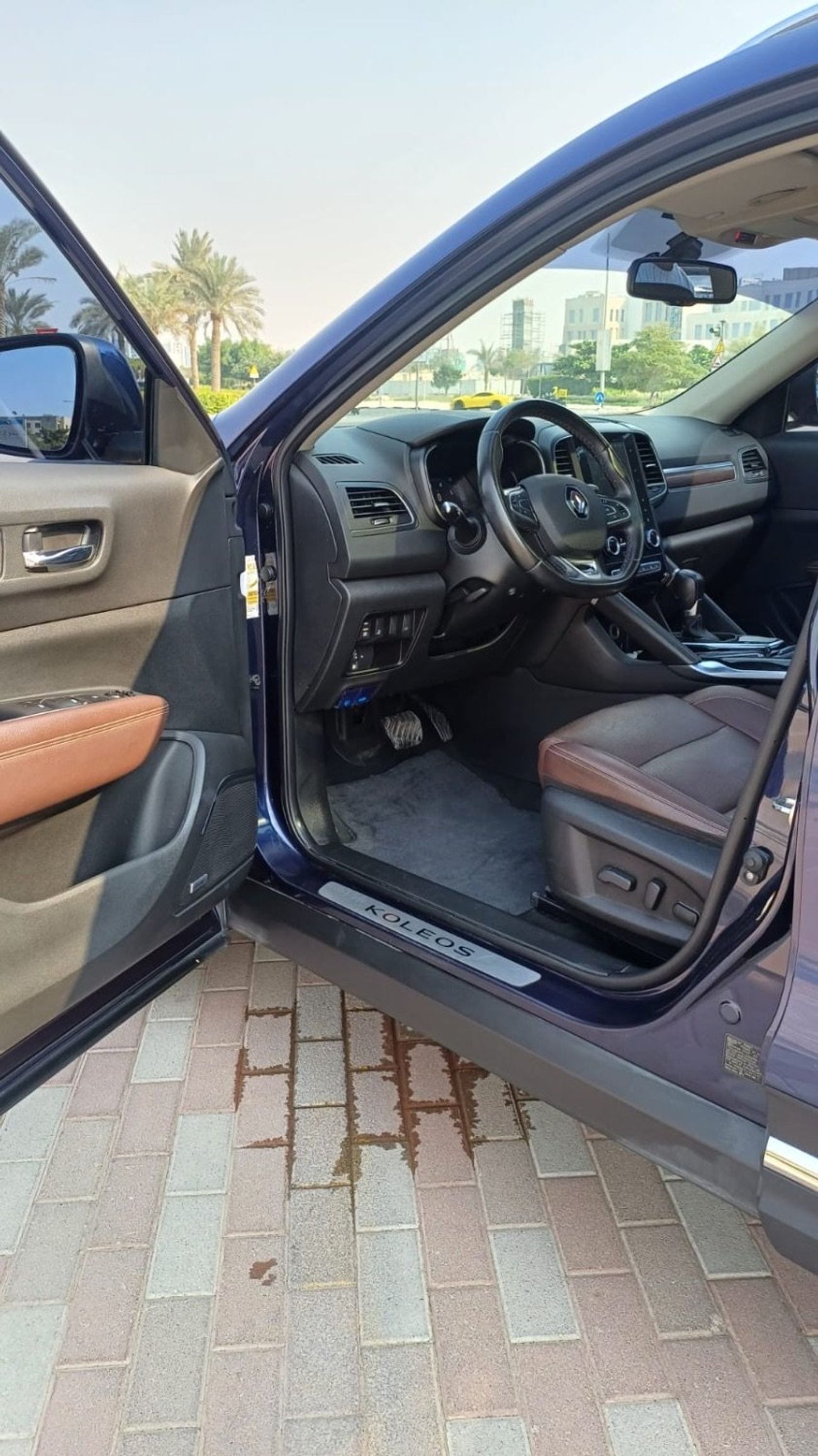 Renault Koleos Urgent Sale!!! 2.5L LE (4WD)