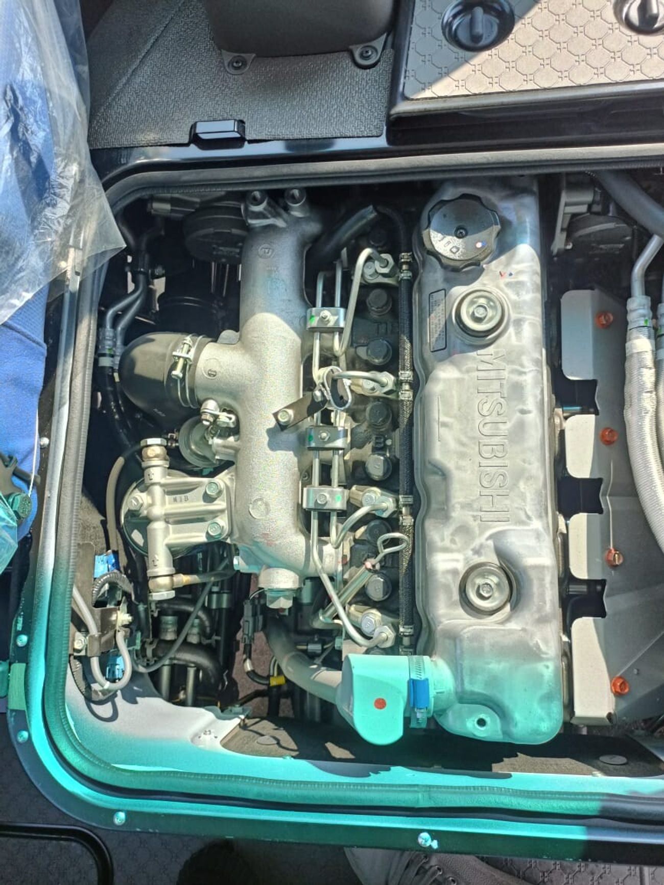 ميتسوبيشي روزا MITSUBISHI FUSO ROSA HIGH ROOF 33-SEATER M/T, 2025