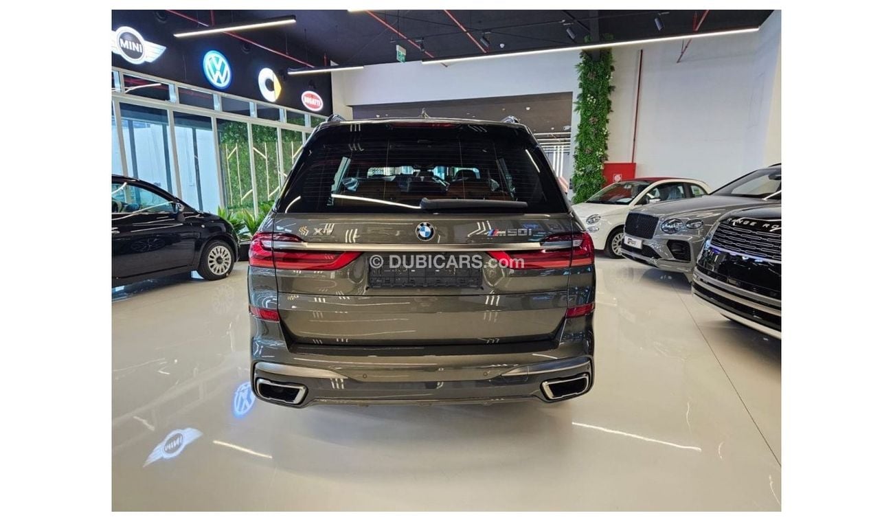 BMW X7 M50i Luxury BMW X7 50i Mkit/2022 /2 Years Warranty/Brand New