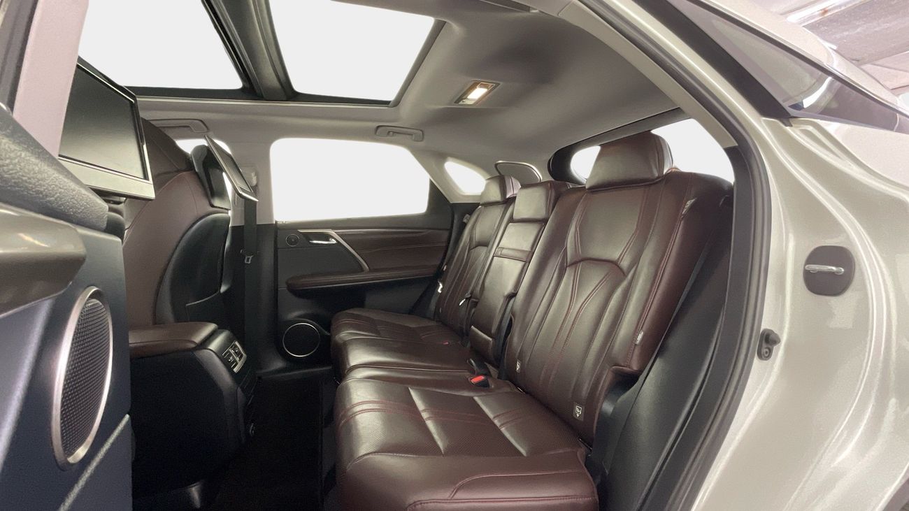 Lexus RX350 Platinum | upto AED 20,000 Ramadan Discount | Guaranteed Warranty | 0 Down Payment