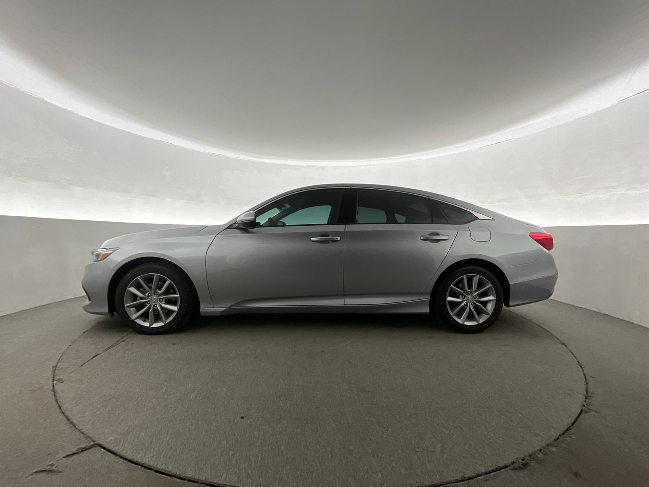 هوندا أكورد LX | National Day Celebration | شامل الضمان | 0 ﺪﻔﻋﺓ ﺃﻮﻟﻯ