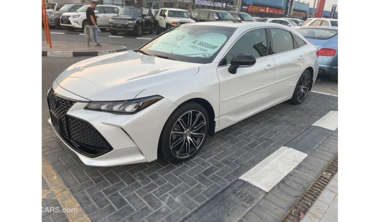 Toyota Avalon 2019