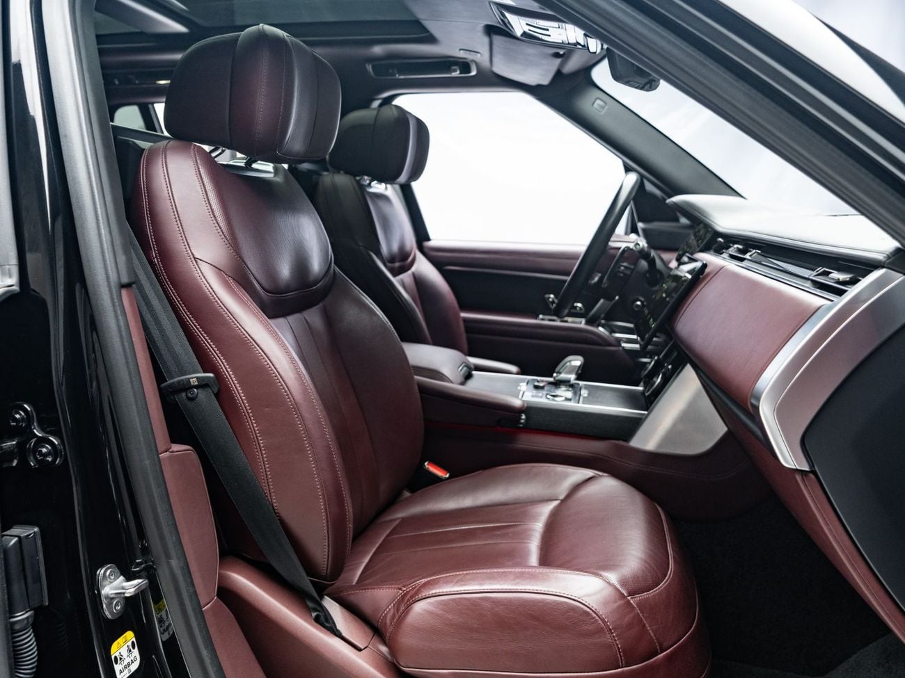Land Rover Range Rover AUTOBIOGRAPHY BUY NOW, PAY 2027 | THE BLACKLINE STANDARD | 2022 Range Rover Autobiography, 2027 Warranty, GCC