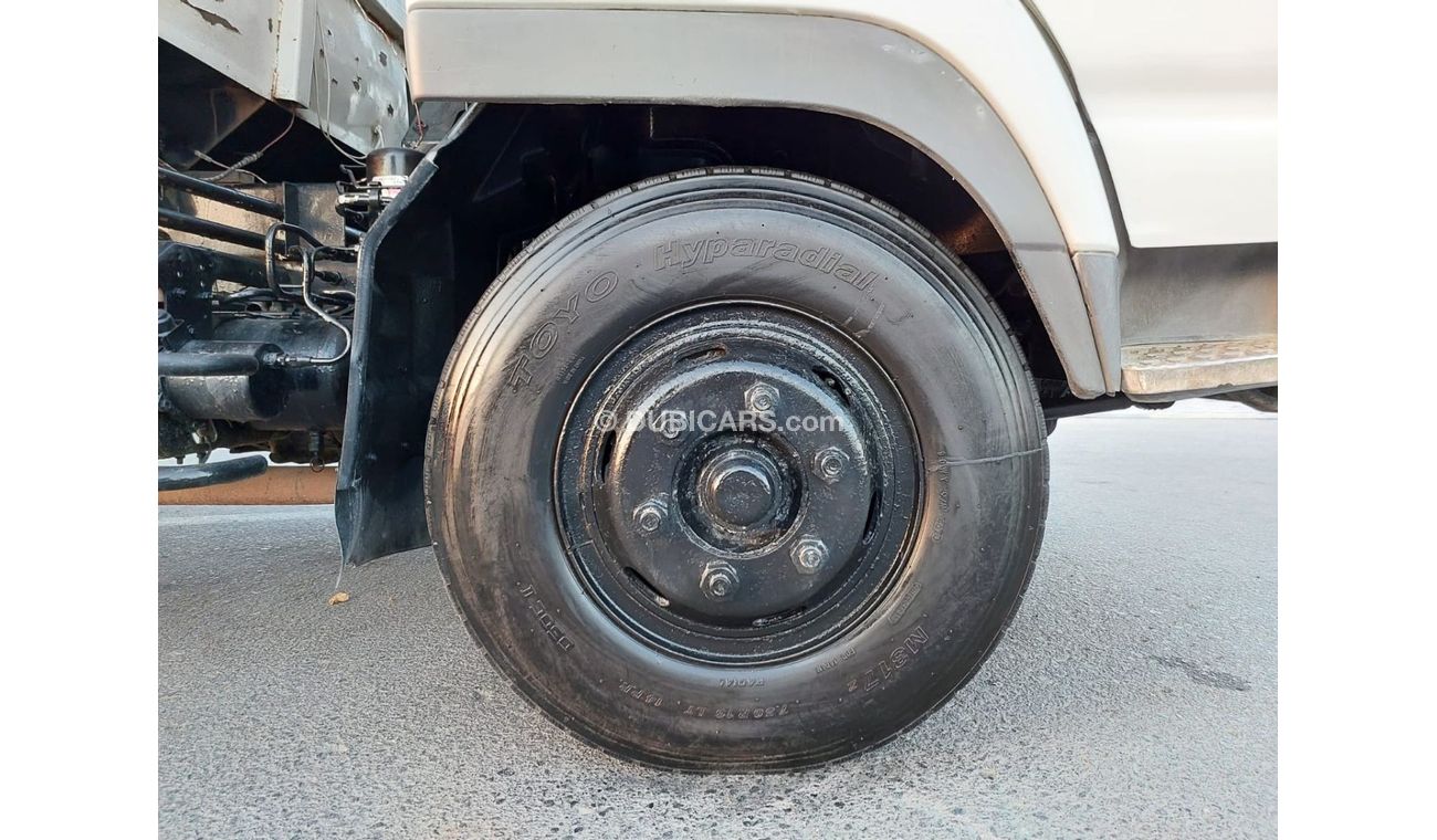 Isuzu Forward ISUZU FORWARD JUSTON RIGHT HAND DRIVE(PM01298)