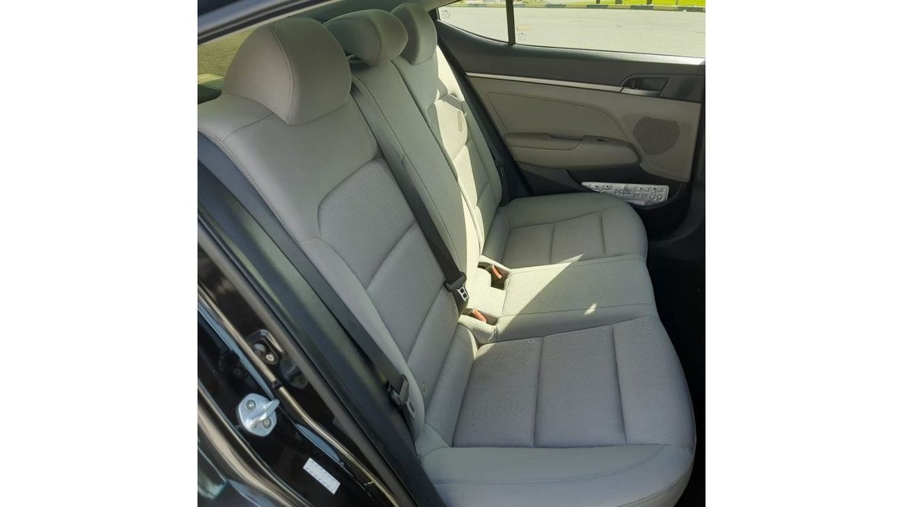 Hyundai Elantra GL High