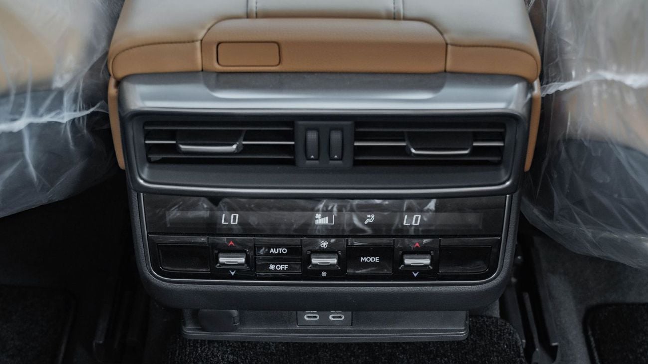 لكزس LX 600 2026 Lexus LX600 Prestige 3.5L AT Petrol (White)