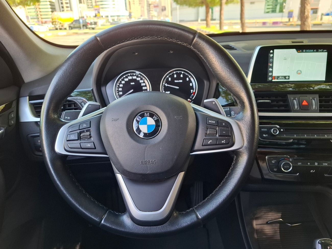 بي أم دبليو X1