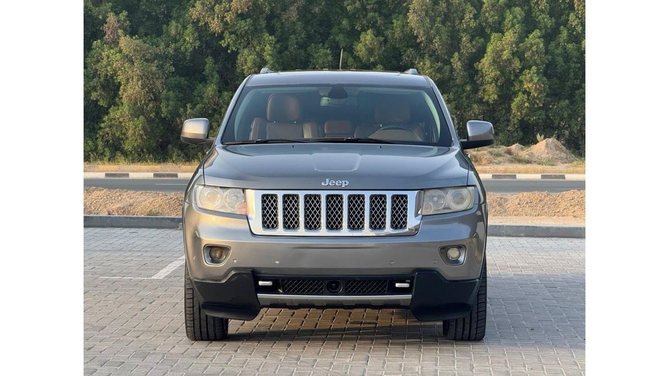 Jeep Grand Cherokee Overland jeep grand cherokee 2013 model