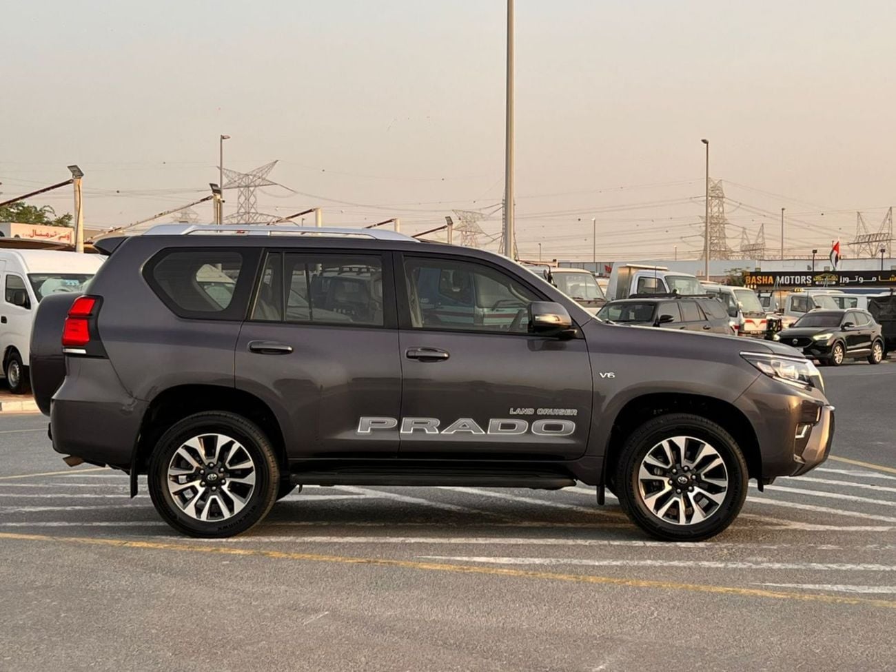 Toyota Prado TX-L 2022 Toyota Prado Full Option 4.0L V6 - AWD 4x4 GCC- Electric Seat - Rear CAM & Sensors - Cool B